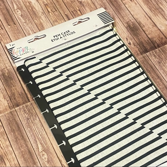 The happy planner Classic Snap-In Pen Pouch - Picture 4 of 7